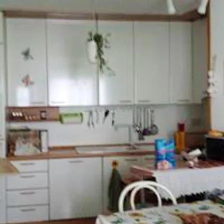 4 Bedrooms House With Jacuzzi Terrace And Wifi At *